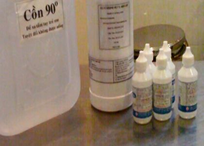 Hướng dẫn cách điều chế nước rửa tay khô bằng dung dịch cồn theo WHO